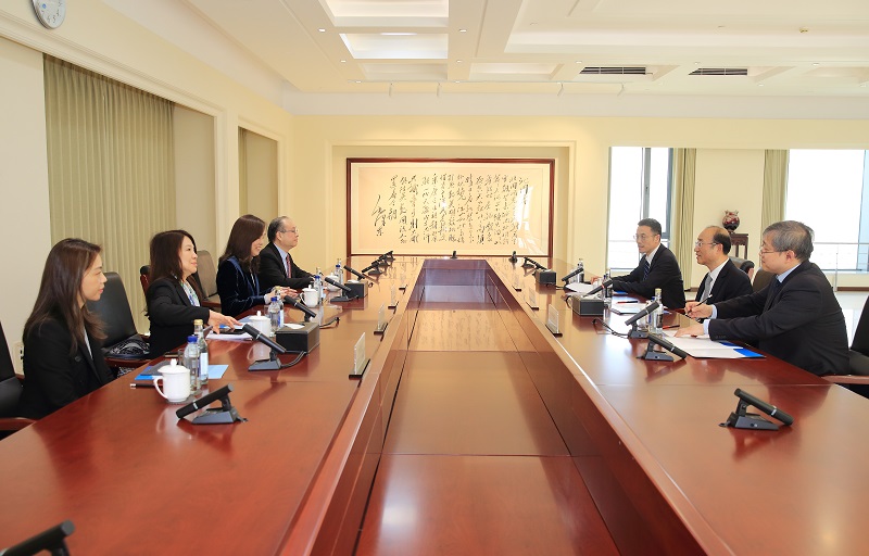侯凱在京會(huì)見(jiàn)澳門審計(jì)長(zhǎng)歐陽(yáng)瑜一行 